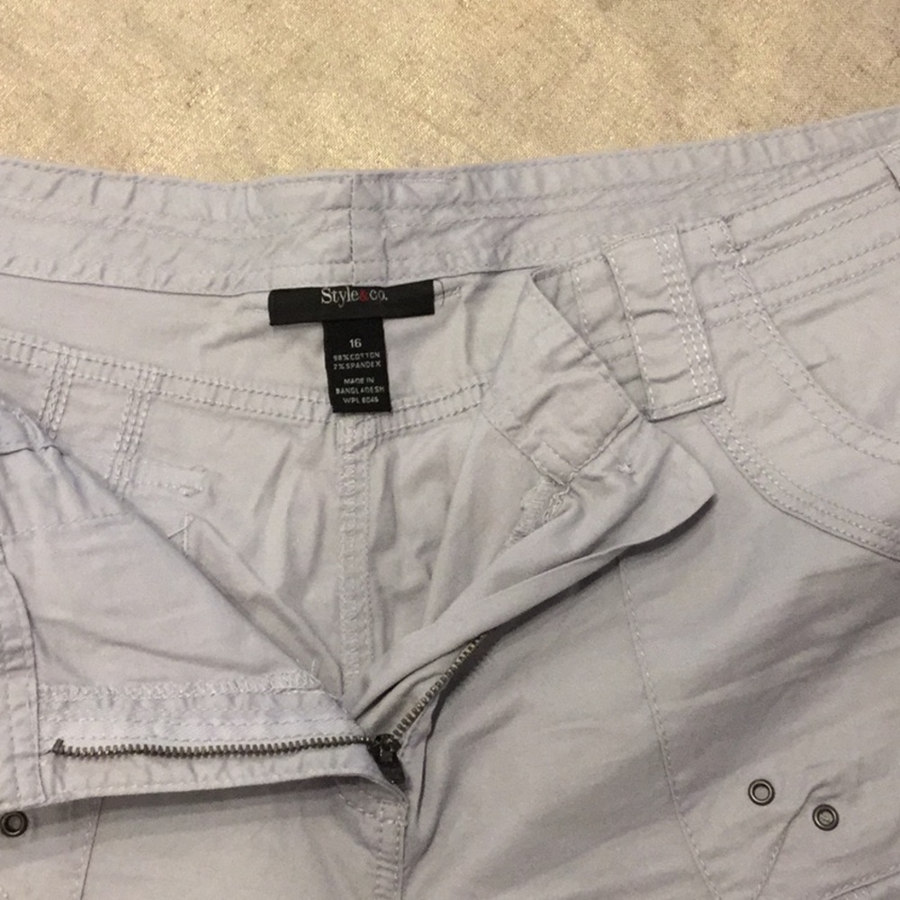 NWOT gray Style & Co Capri cargo pants size 16